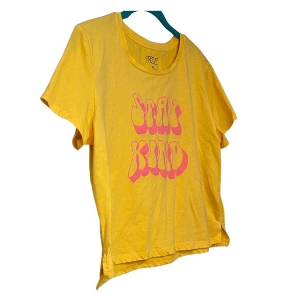 FREEZE Stay Kind Yellow Crop Top Says Size XL Juniors ☀️ - Picture 4 of 10